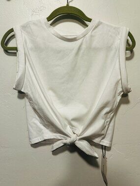 Commense tank with tie waist